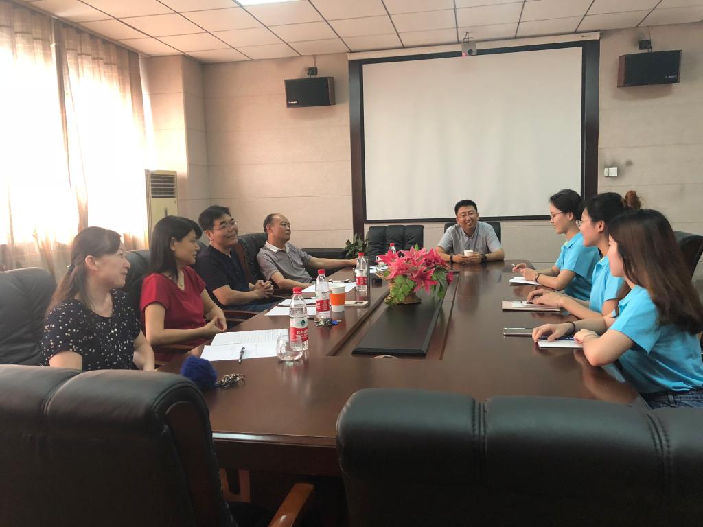 美高梅app
举办“优秀夏令营”座谈会.jpg